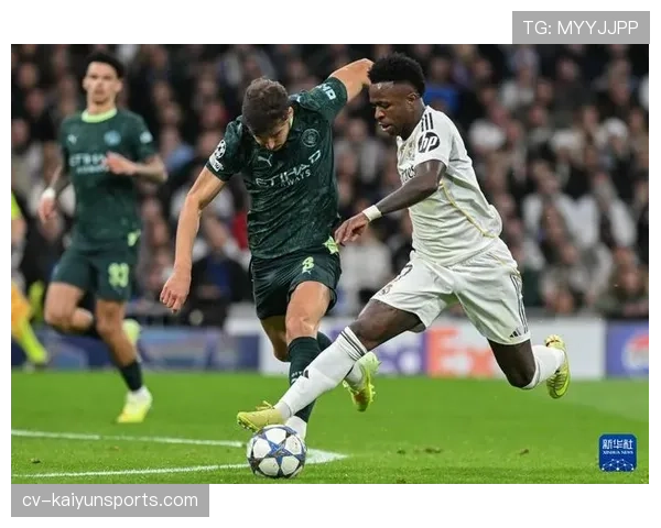 半场战报：皇家马德里暂0-0曼城，双方门将各献关键扑救