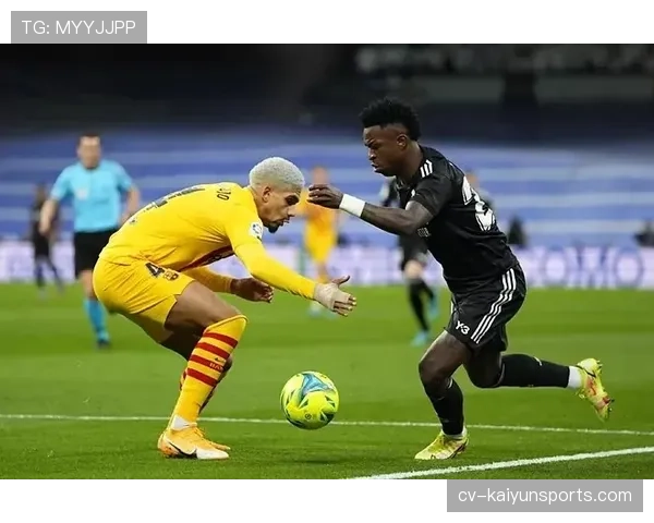 赛前发布会:哈维称国家德比是赛季最重要一战,球队已准备好